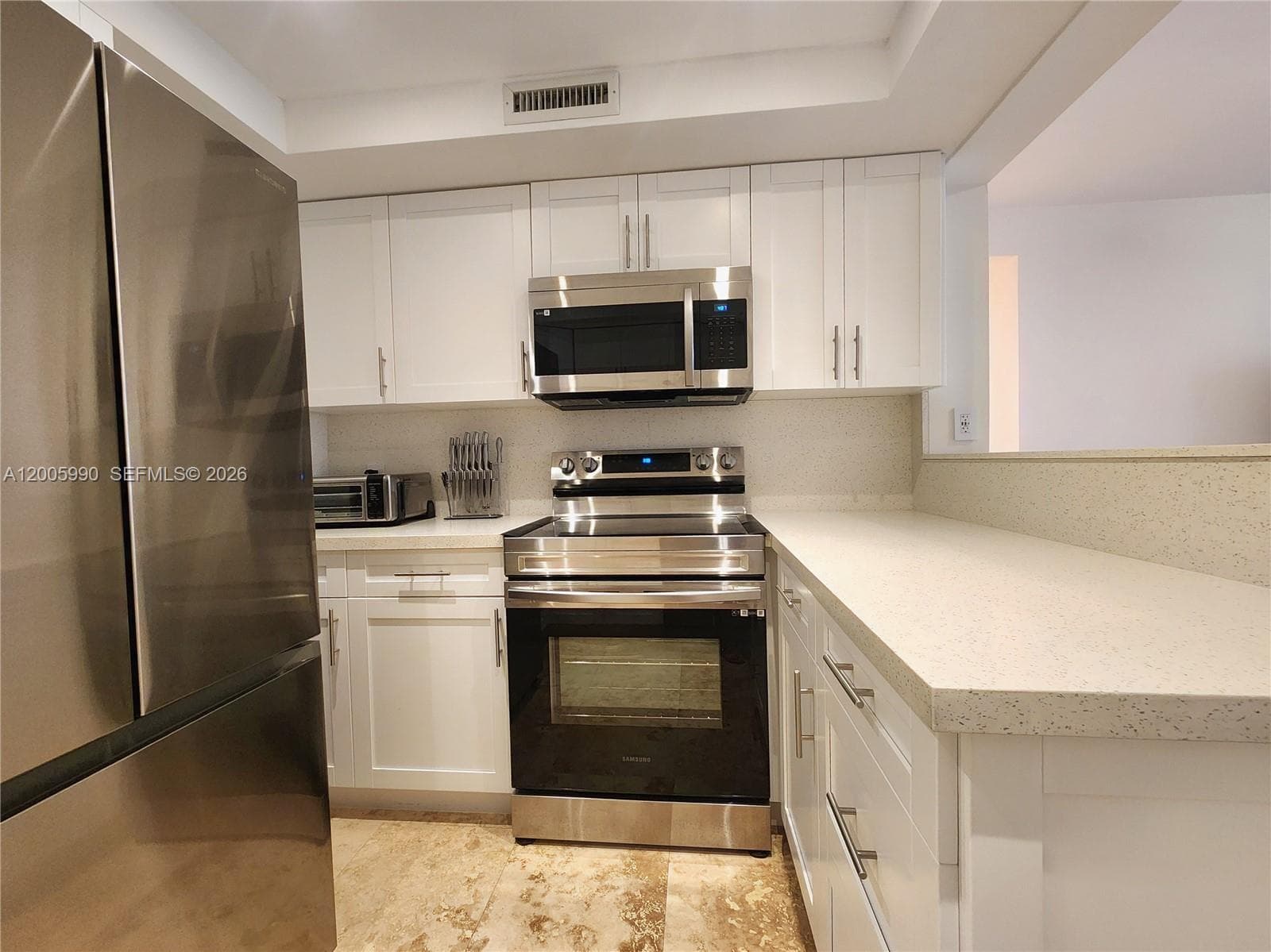 3505 S Ocean Dr 209 photo 8