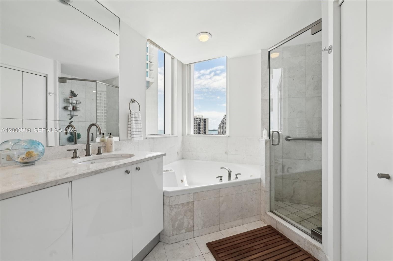901 Brickell Key Blvd 1009 photo 16