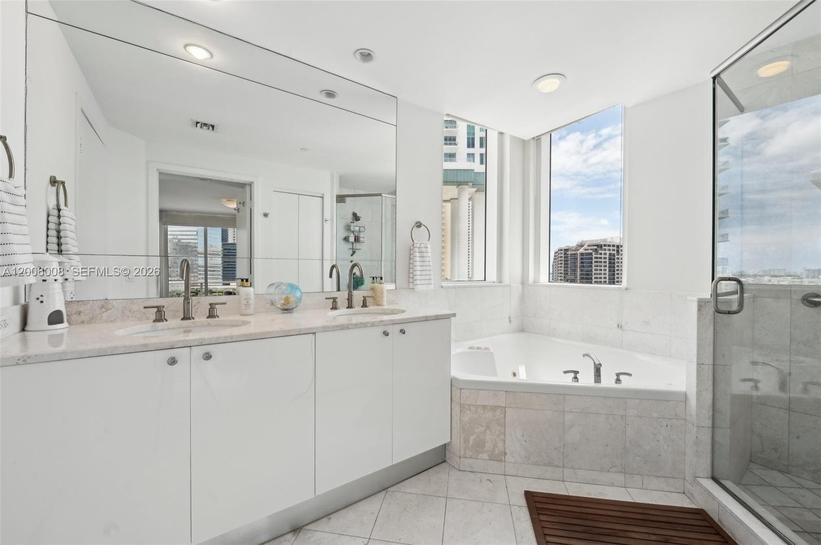 901 Brickell Key Blvd 1009 photo 15
