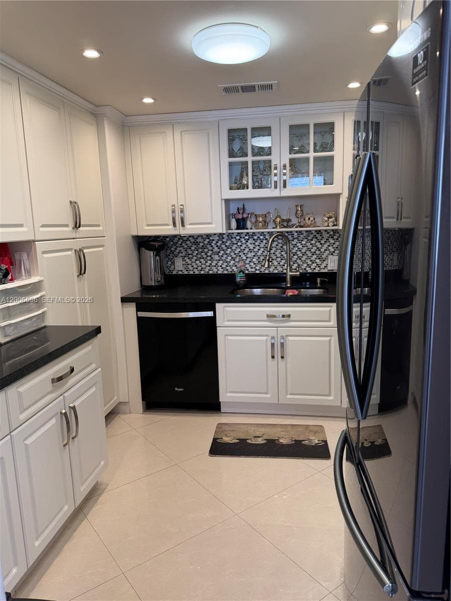 1985 S Ocean Dr 21P photo 8