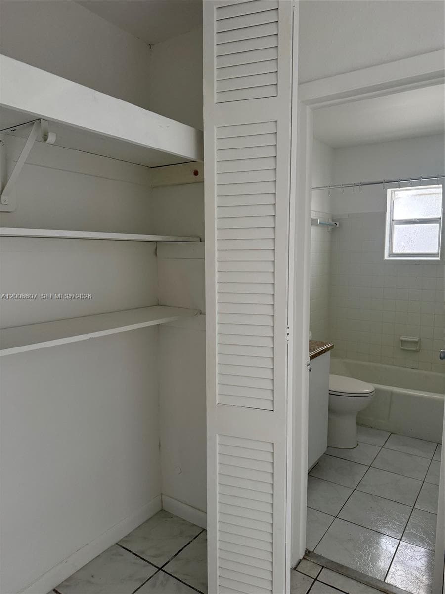 2600 S Ocean Dr S306 photo 4