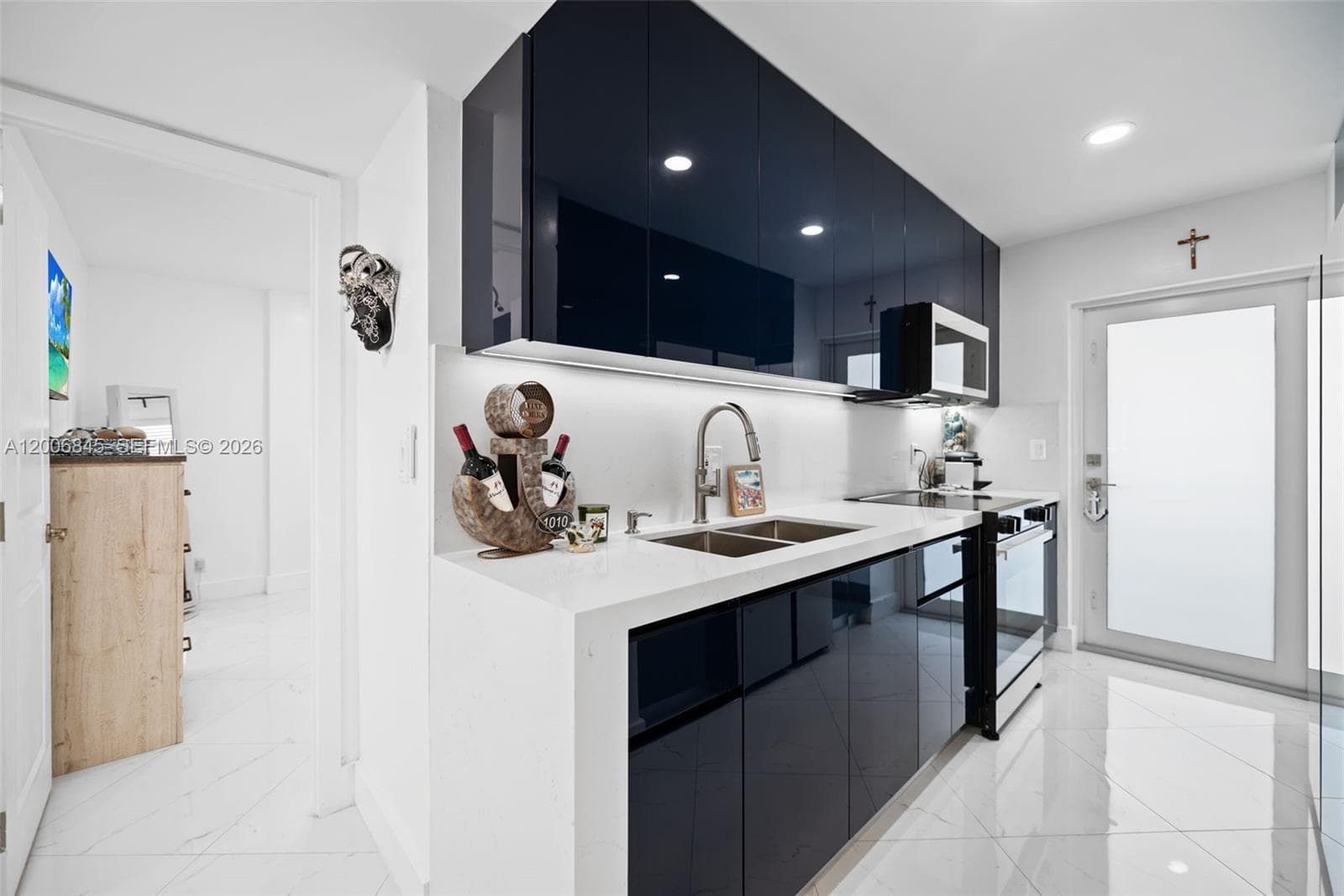 710 N Ocean Blvd 1010 photo 10