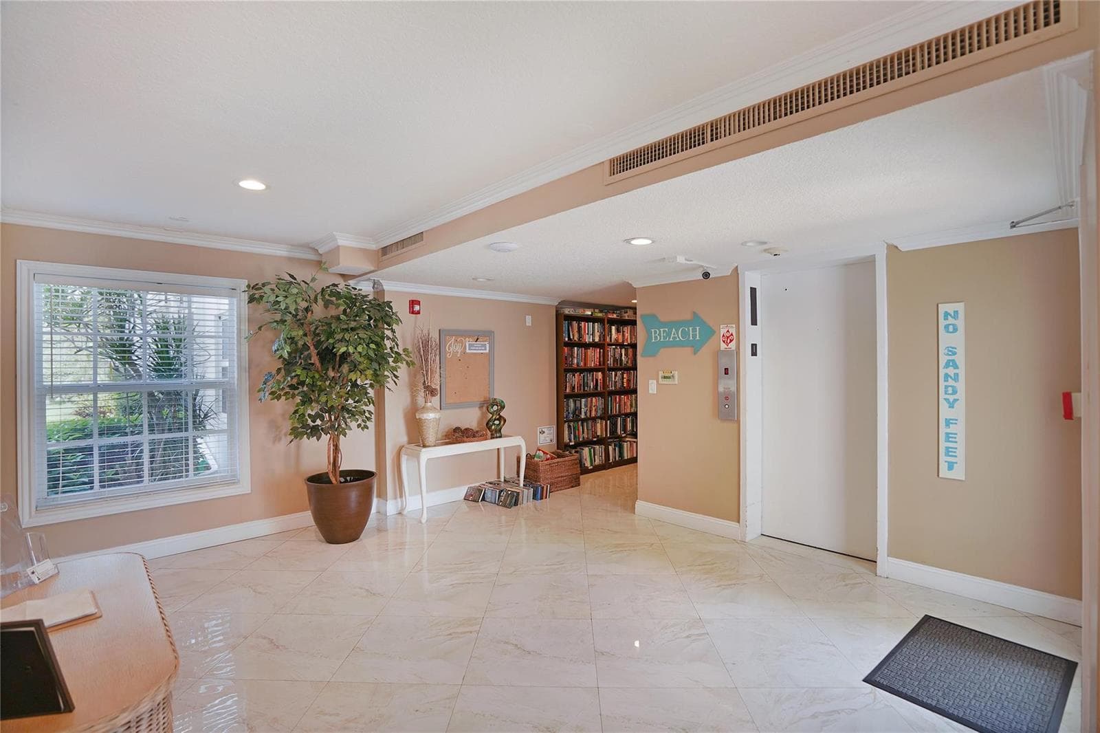 1461 S Ocean Boulevard 107 photo 20