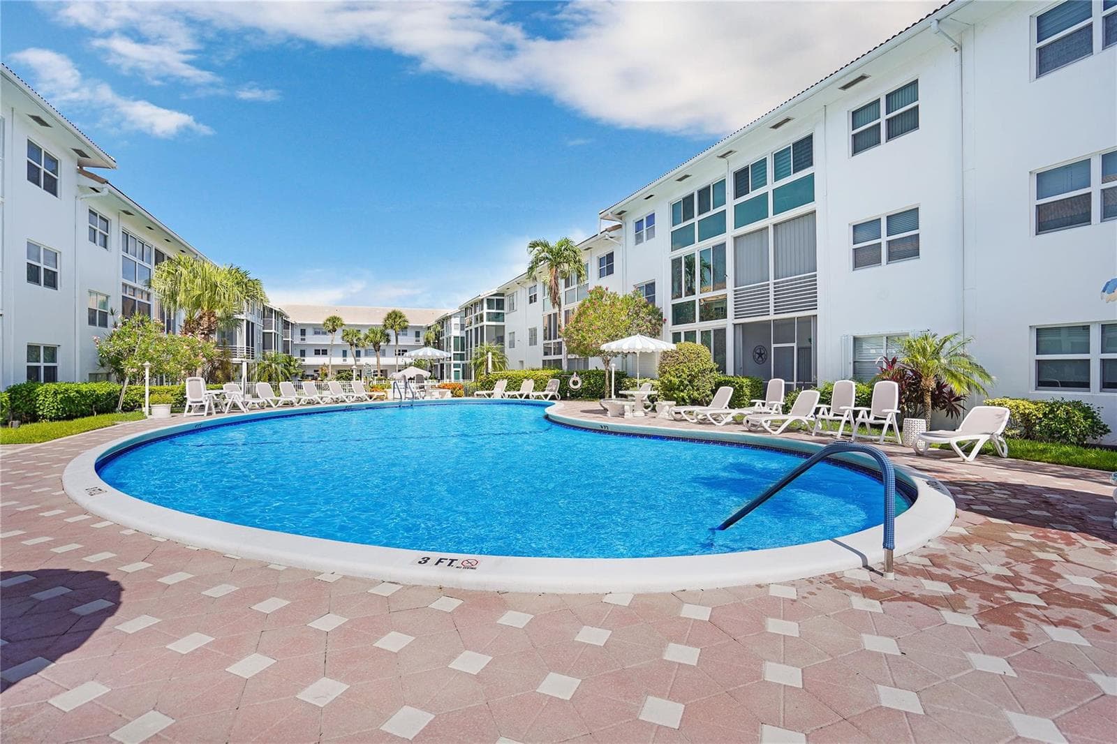 1461 S Ocean Boulevard 107 photo 11
