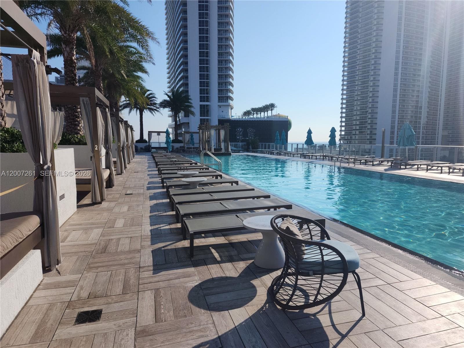 4010 Ocean Dr R2905 photo 14