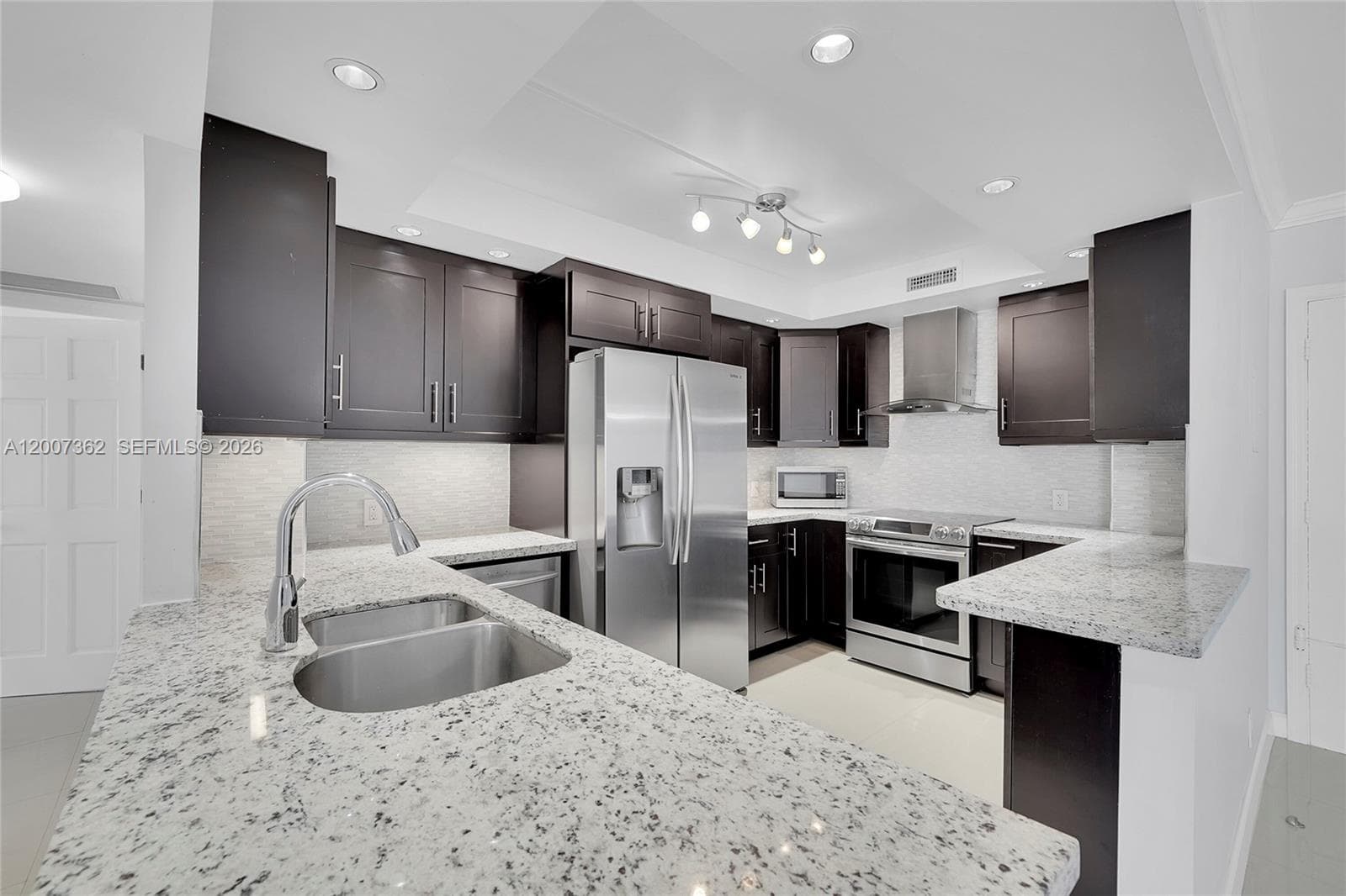 405 N Ocean Blvd 1503 photo 3