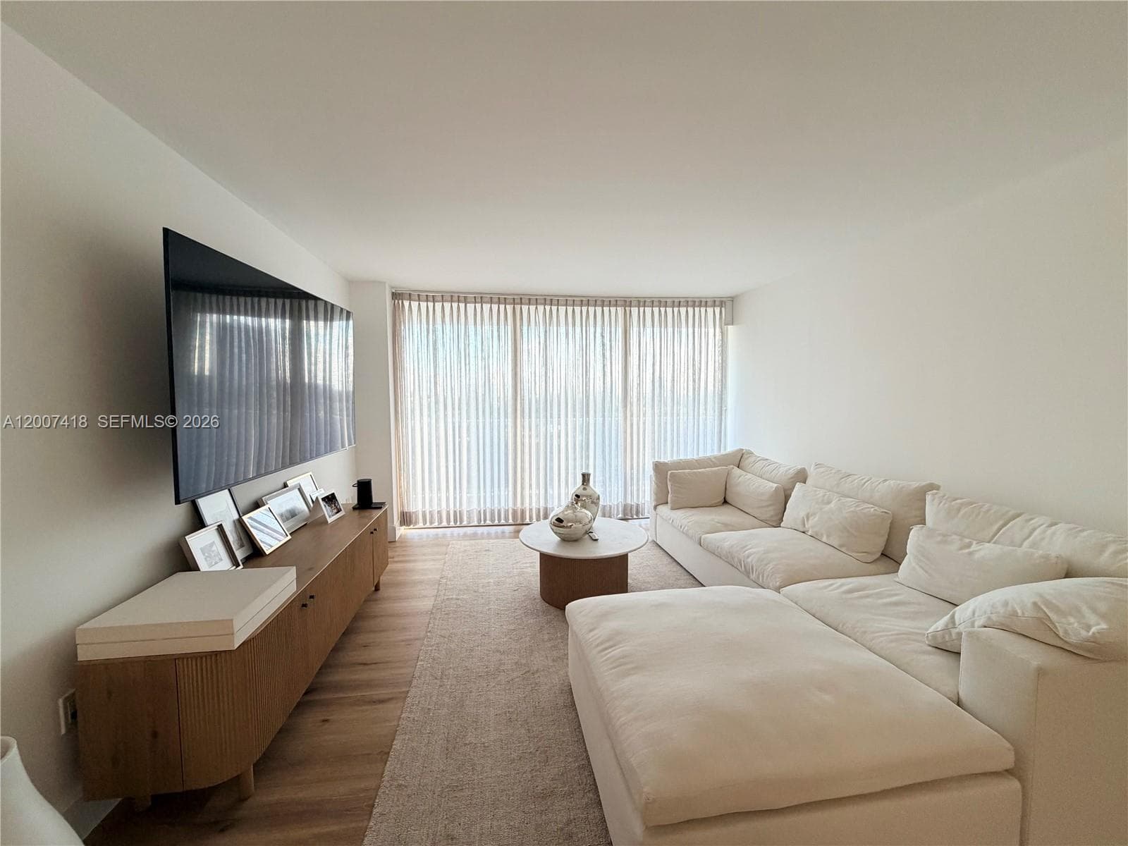 3701 N Country Club Dr 607 photo 13