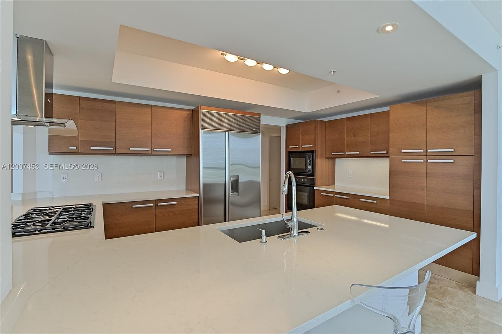 3535 S OCEAN DR 2002 photo 17