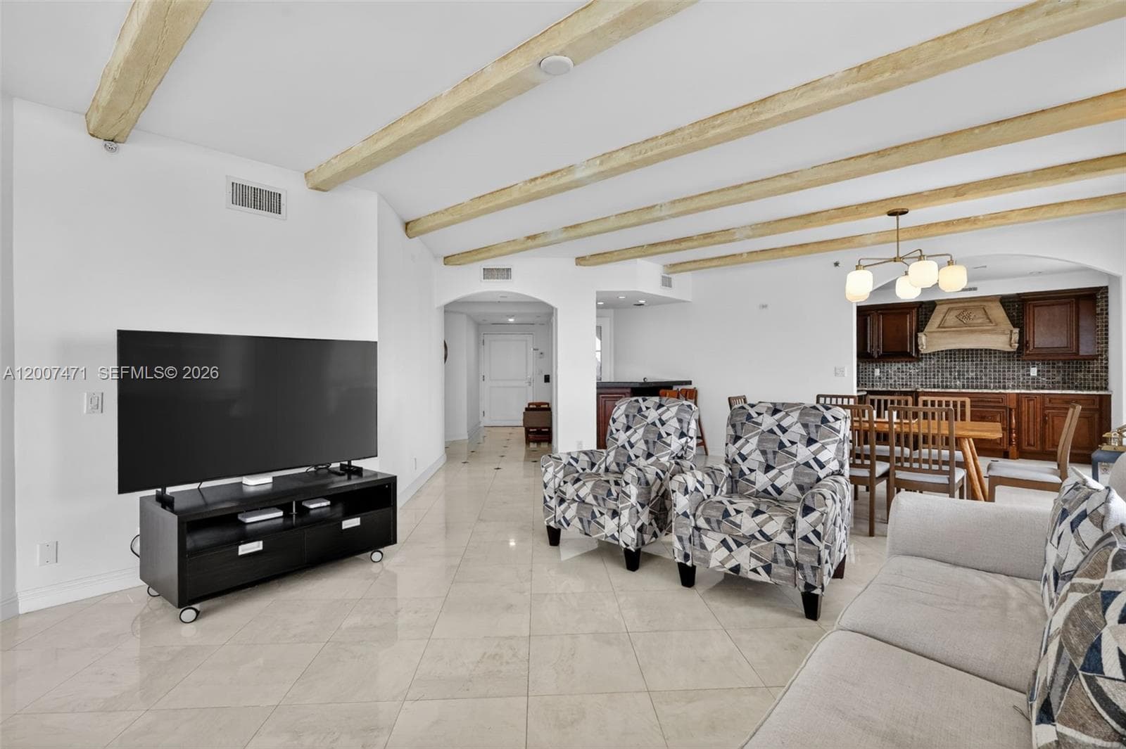 3000 Island Blvd 2305 photo 11