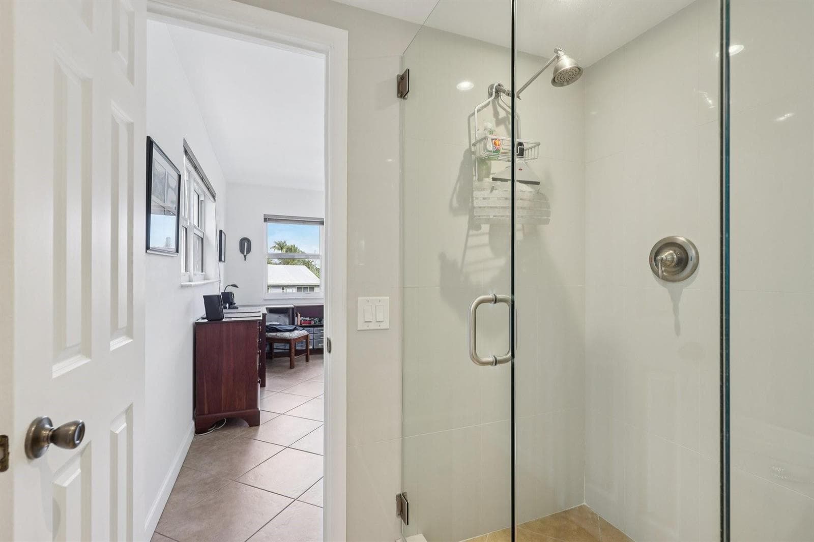 3031 NE 51st Street 201w photo 23