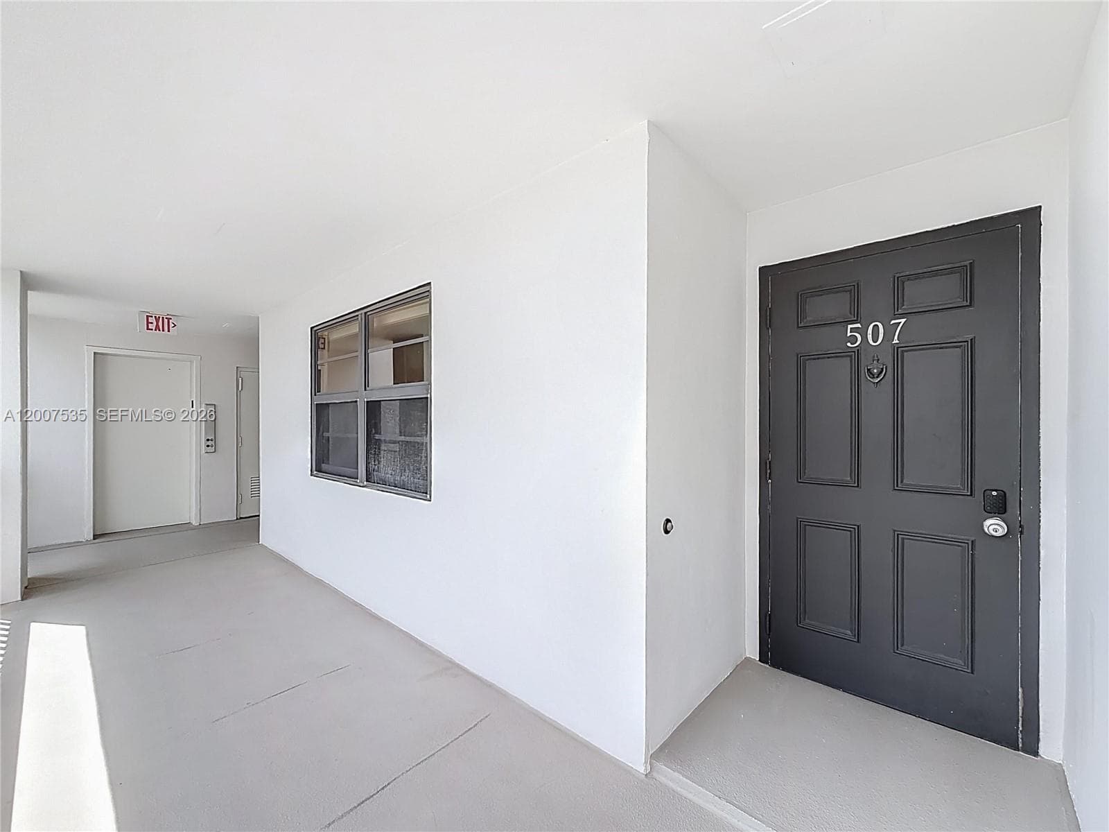 3100 NE 48th St 507 photo 15