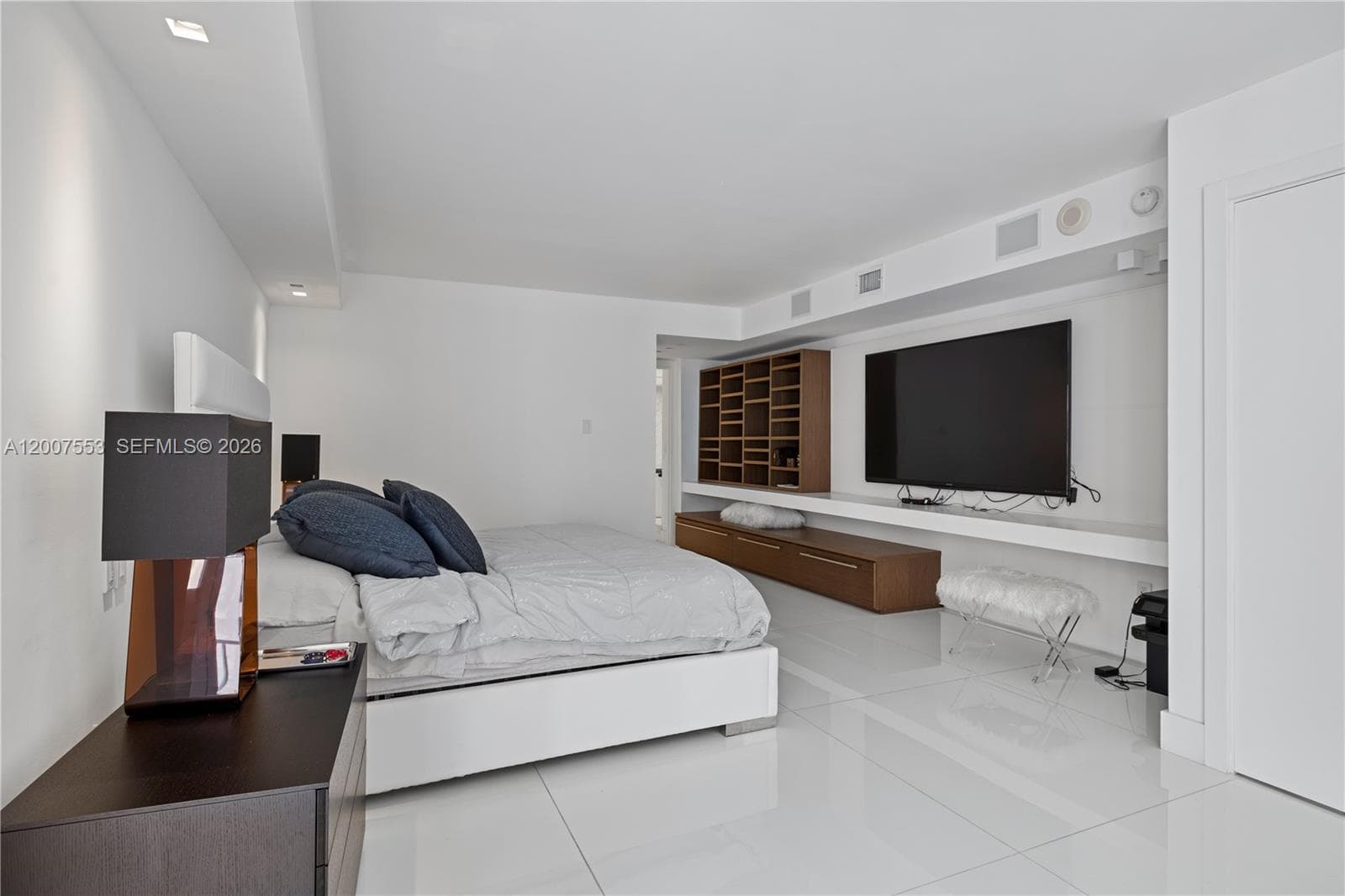 10155 Collins Ave 1210 photo 21