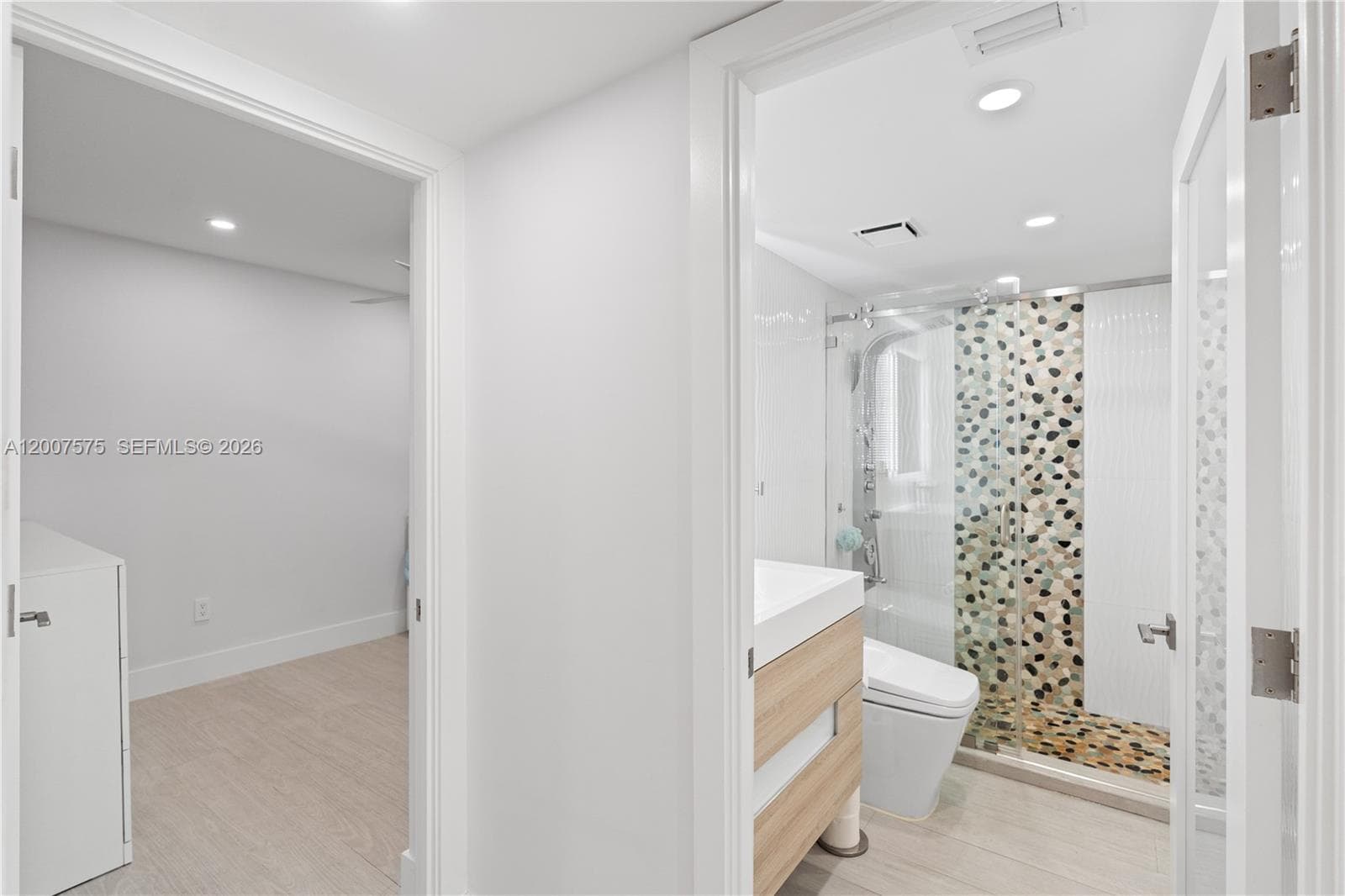 2030 S Ocean Dr 918 photo 18