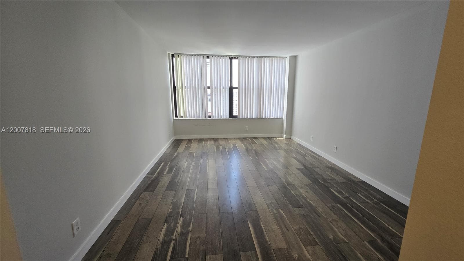 2500 Parkview Dr 2317 photo 20