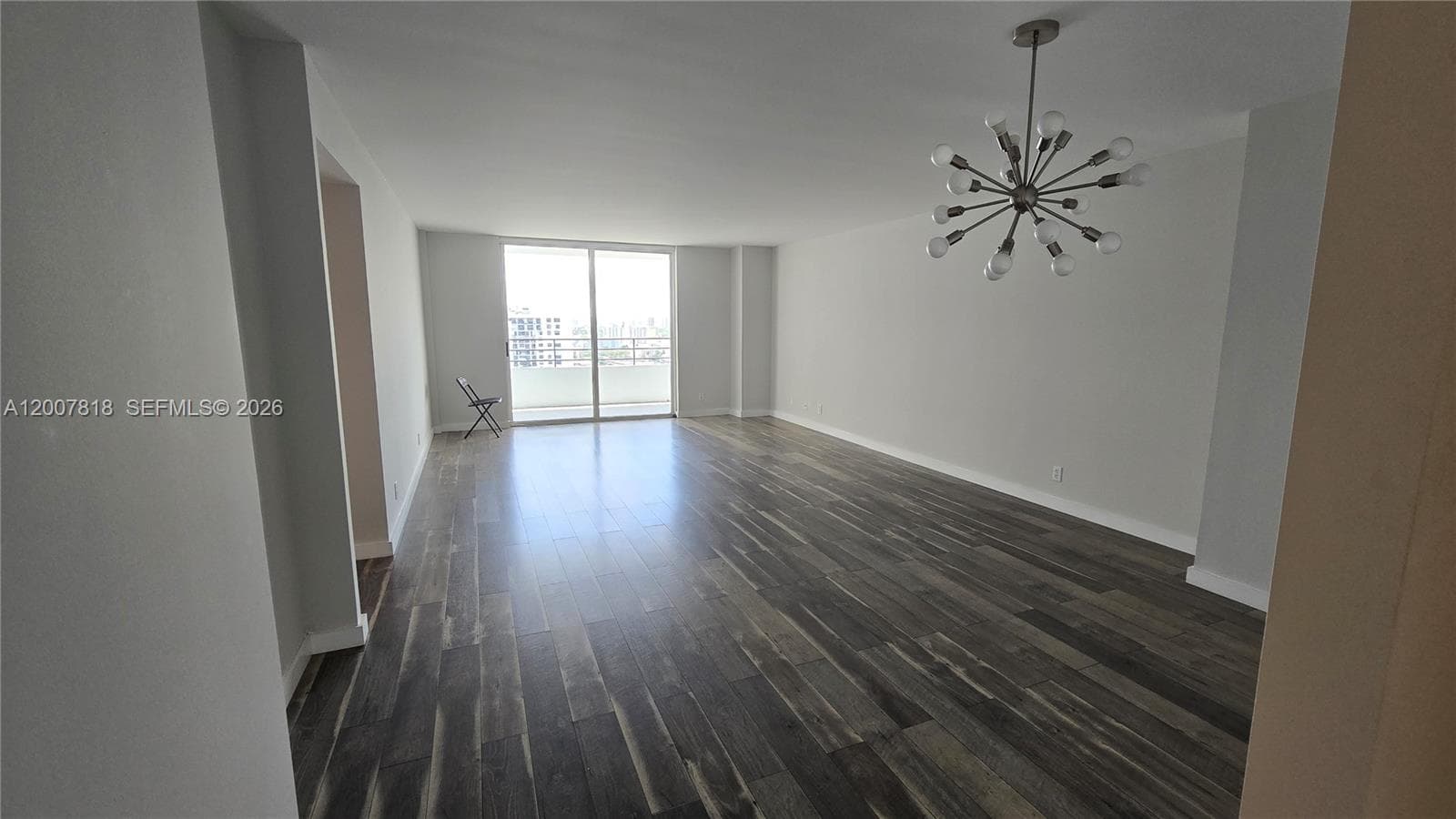 2500 Parkview Dr 2317 photo 4
