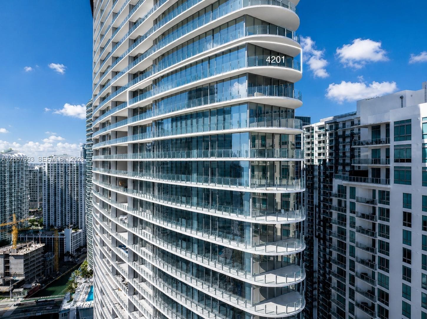 300 Biscayne Boulevard Way 4201E photo 2