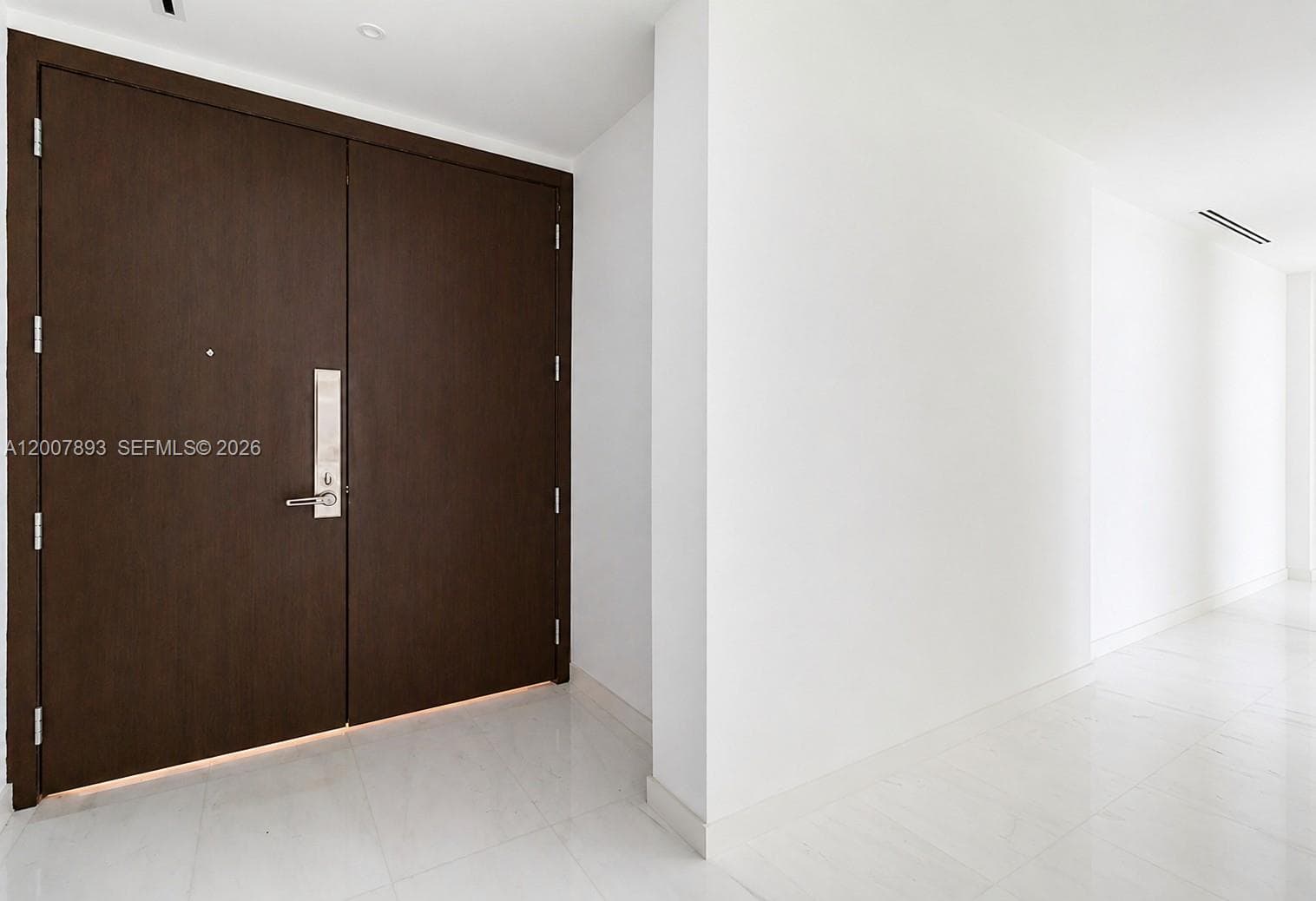 300 Biscayne Boulevard Way 4201E photo 4