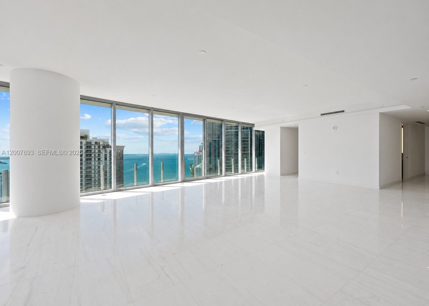 300 Biscayne Boulevard Way 4201E photo 8