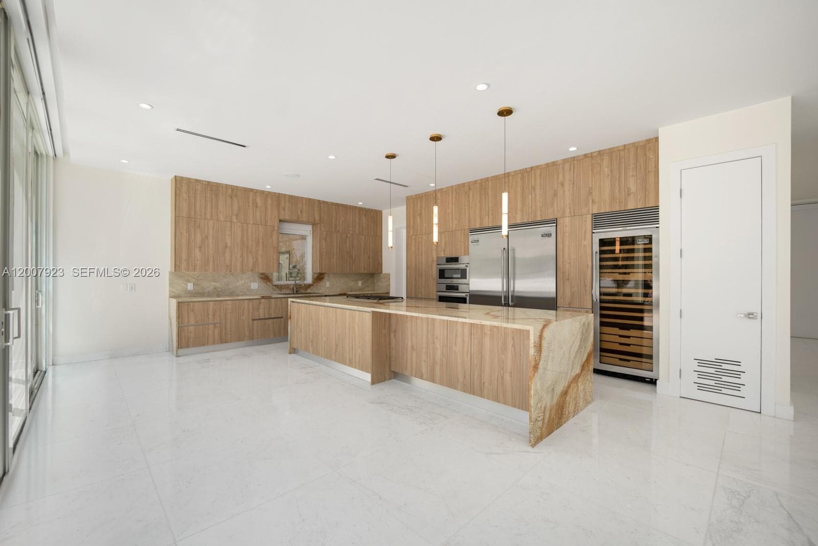 1090 84th St photo 24