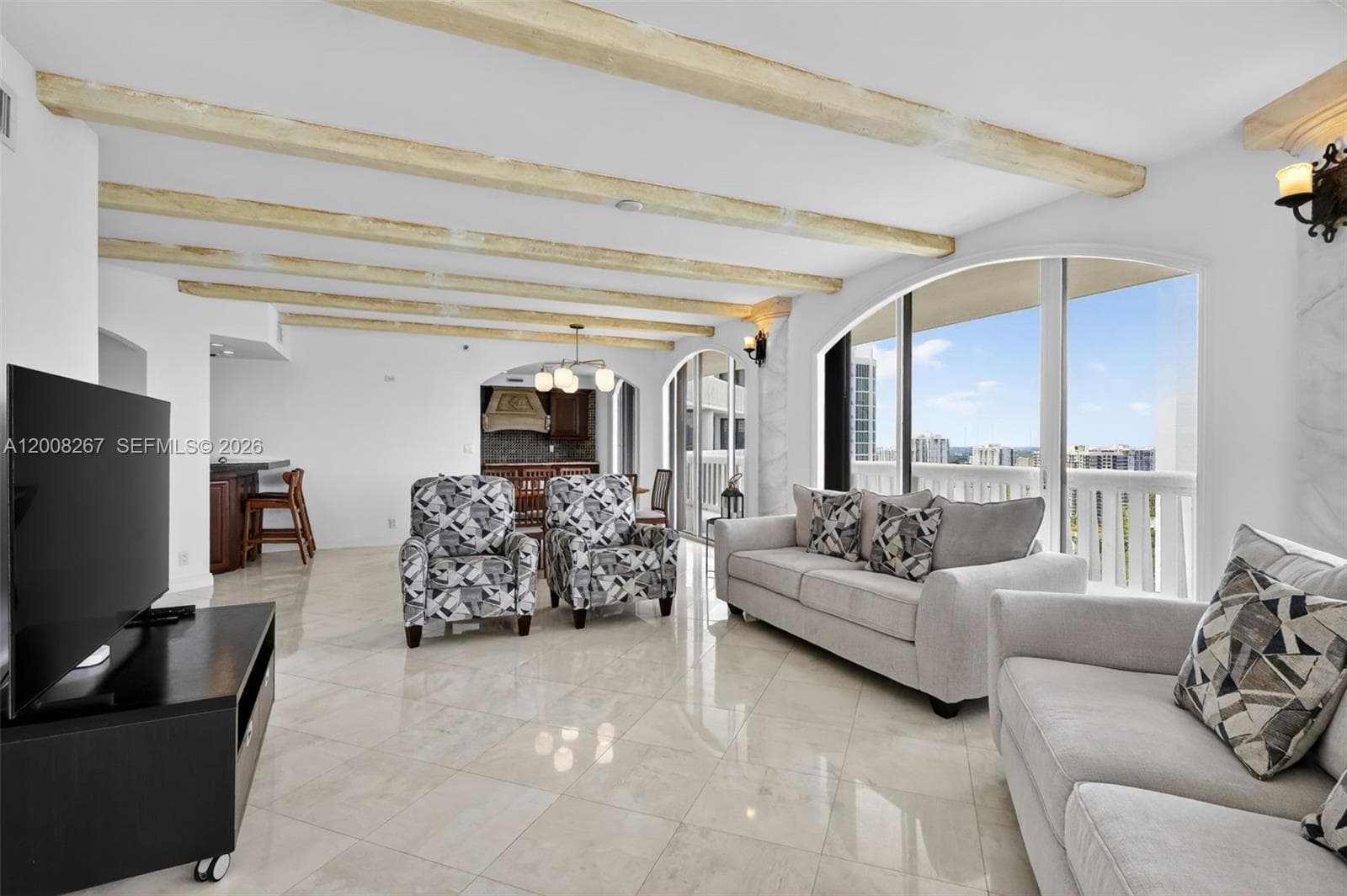 3000 Island Blvd 2305 photo 2