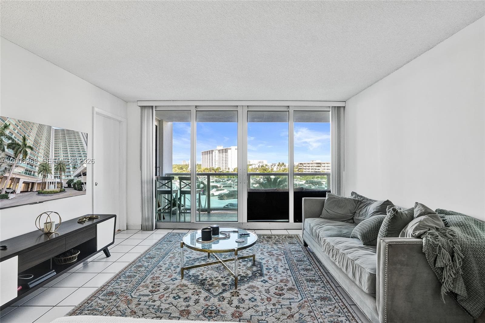 100 Bayview Dr 401 photo 2