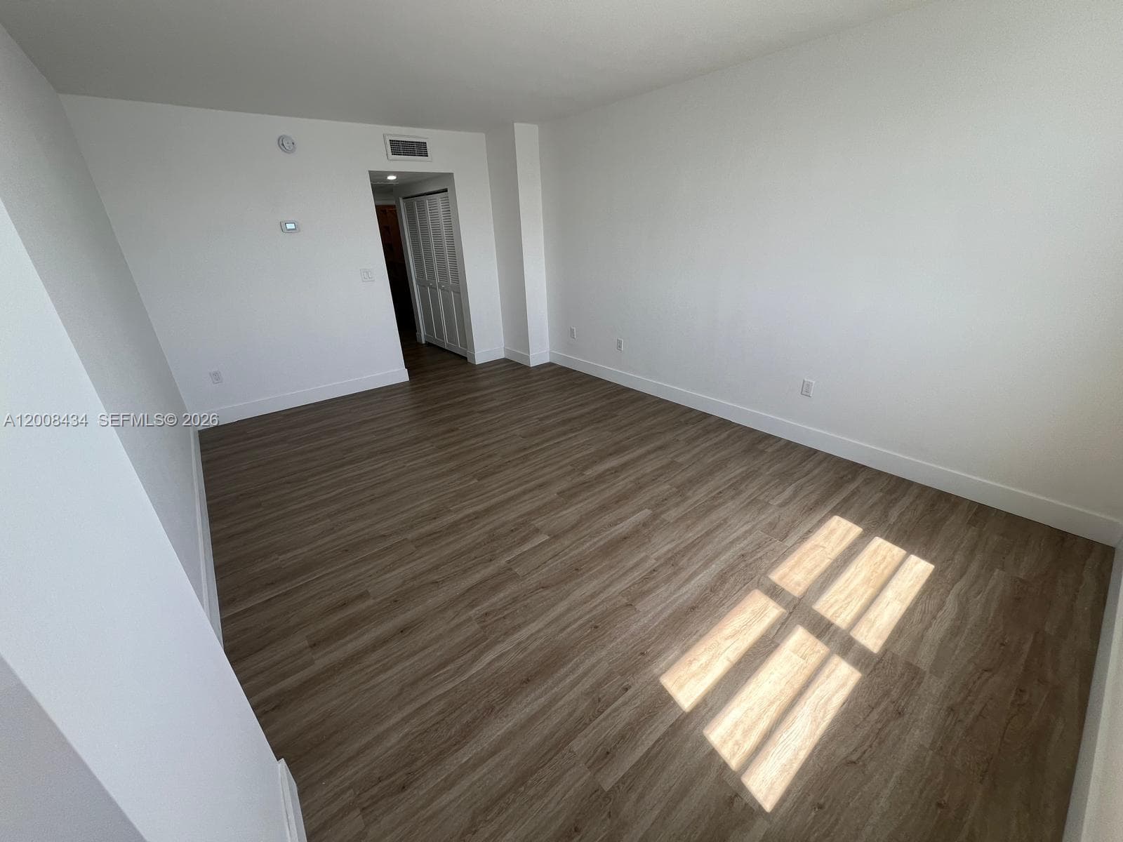 500 Bayview Dr 1120 photo 20