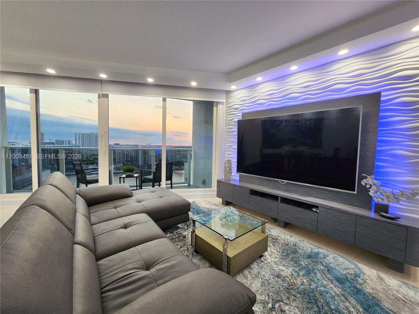 3505 S Ocean Dr 1203 photo 4