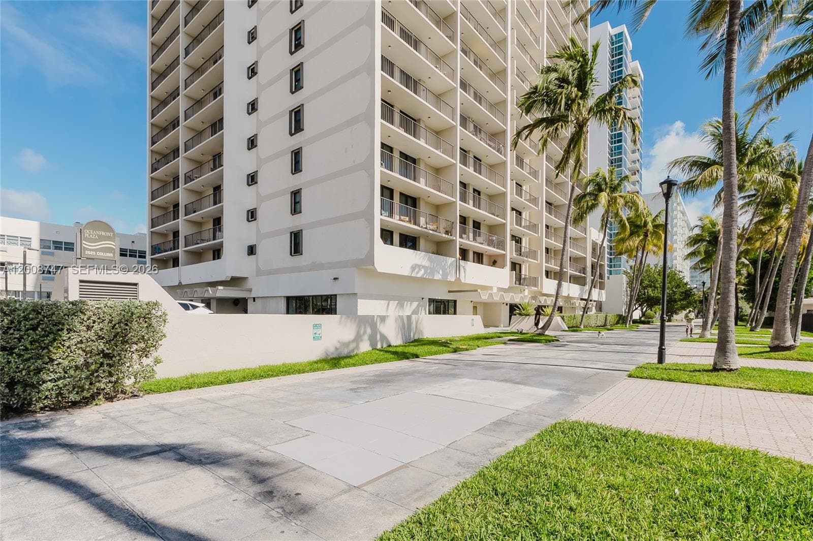 2625 Collins Ave 803 photo 14