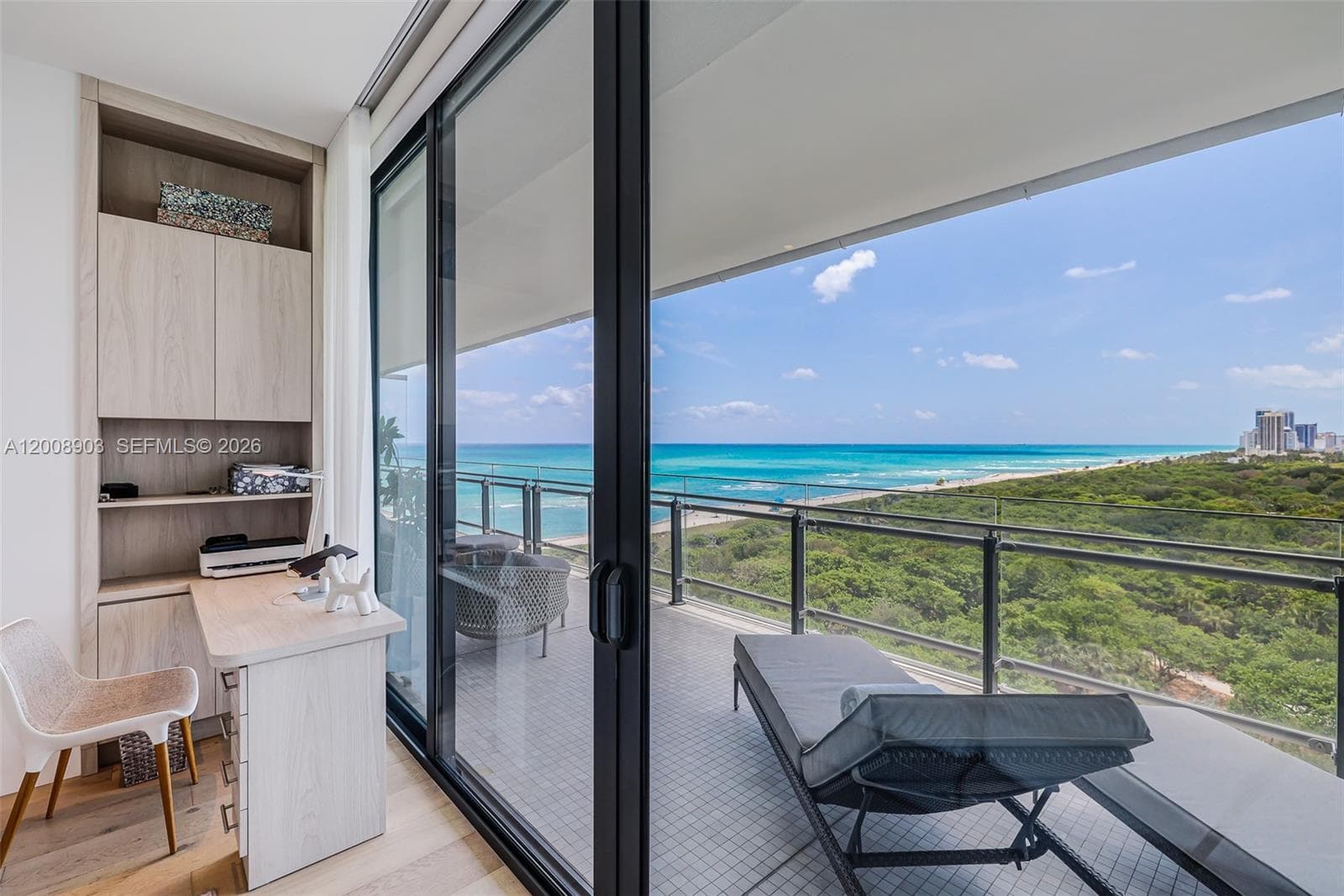 8701 Collins Ave 904 photo 15