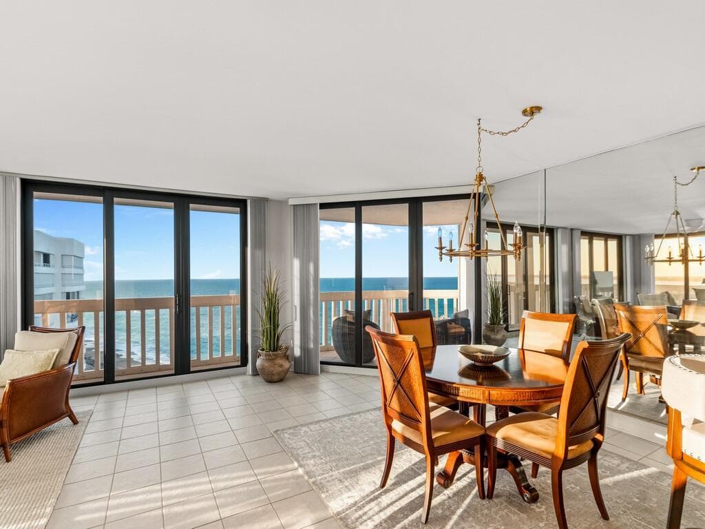 9960 S Ocean Drive 1905 photo 10