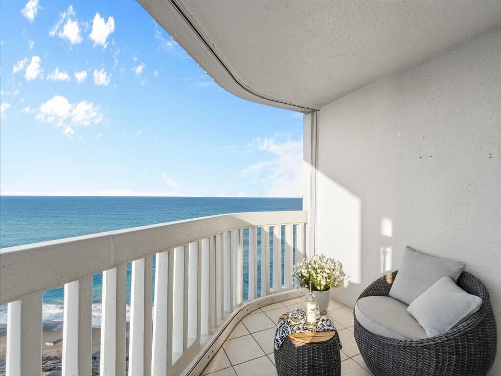 9960 S Ocean Drive 1905 photo 19