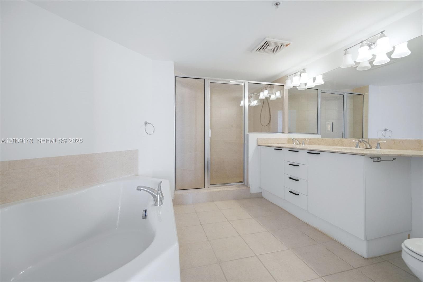 16699 Collins Ave 3802 photo 18