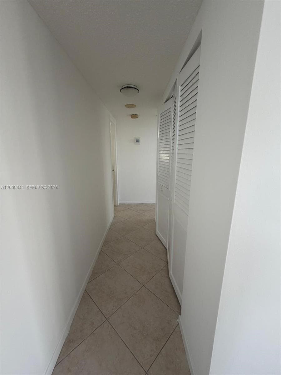 300 Bayview Dr 915 photo 15