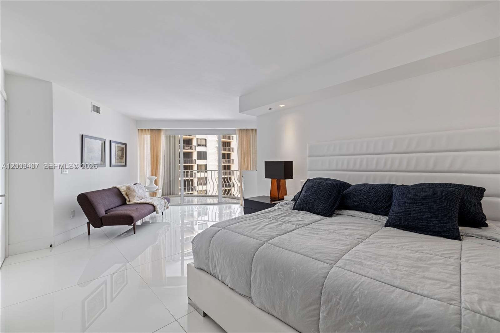 10155 Collins Ave 1210 photo 21