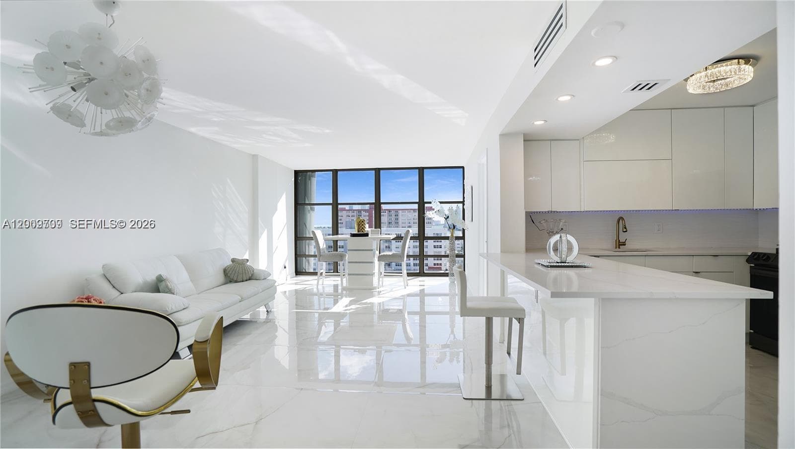 2017 Ocean Dr 1206 photo 7
