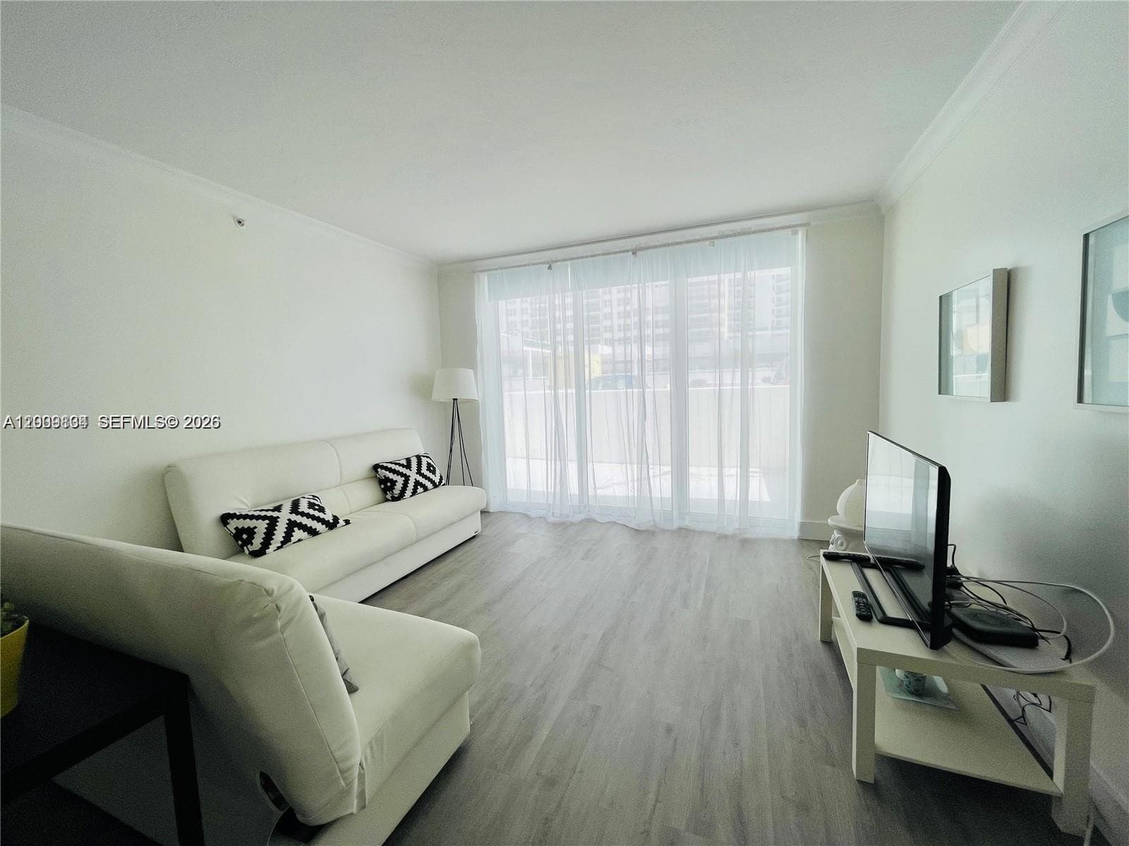 3001 S Ocean Dr 101 photo 3