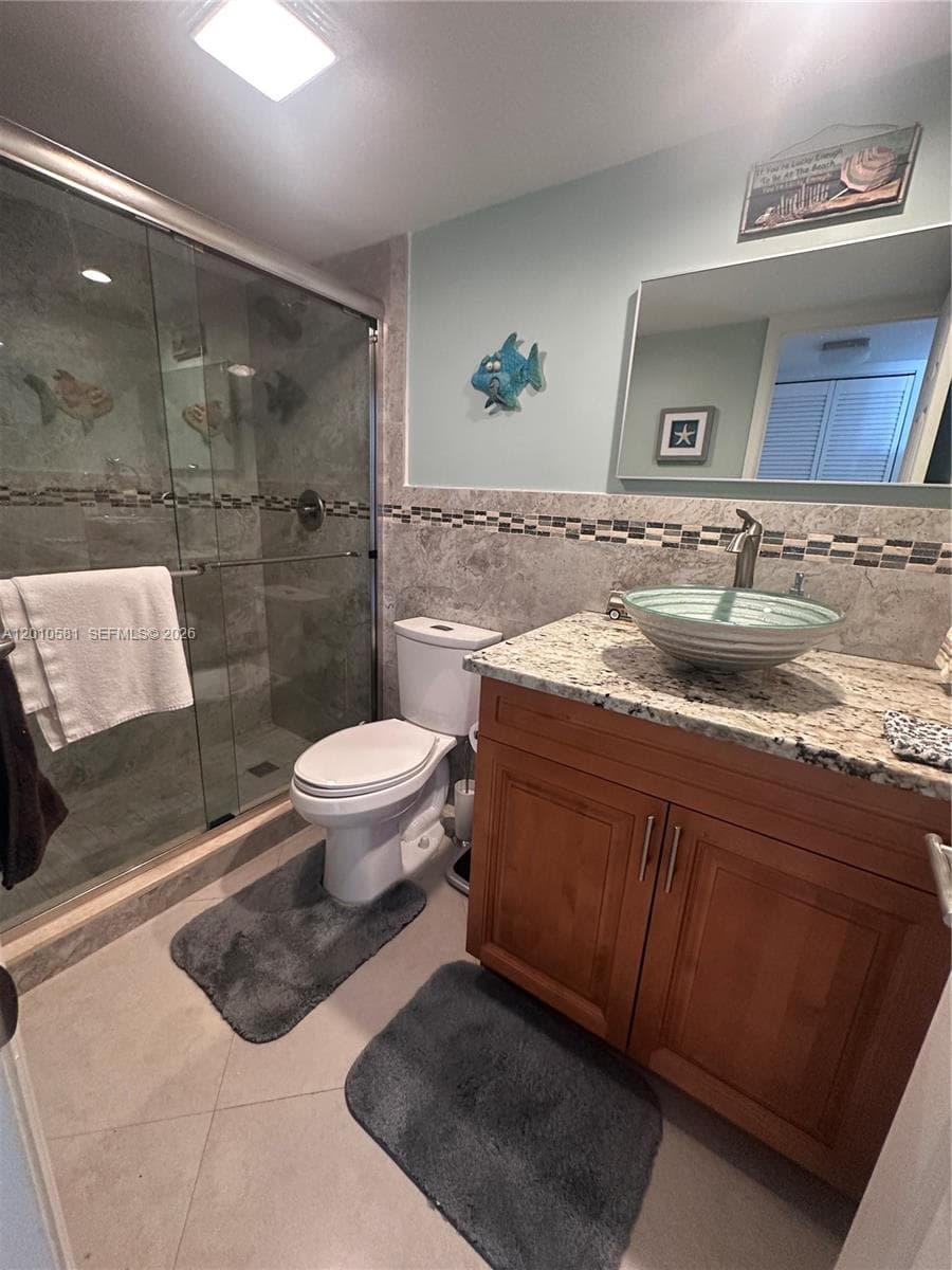 750 N Ocean Blvd 310 photo 13