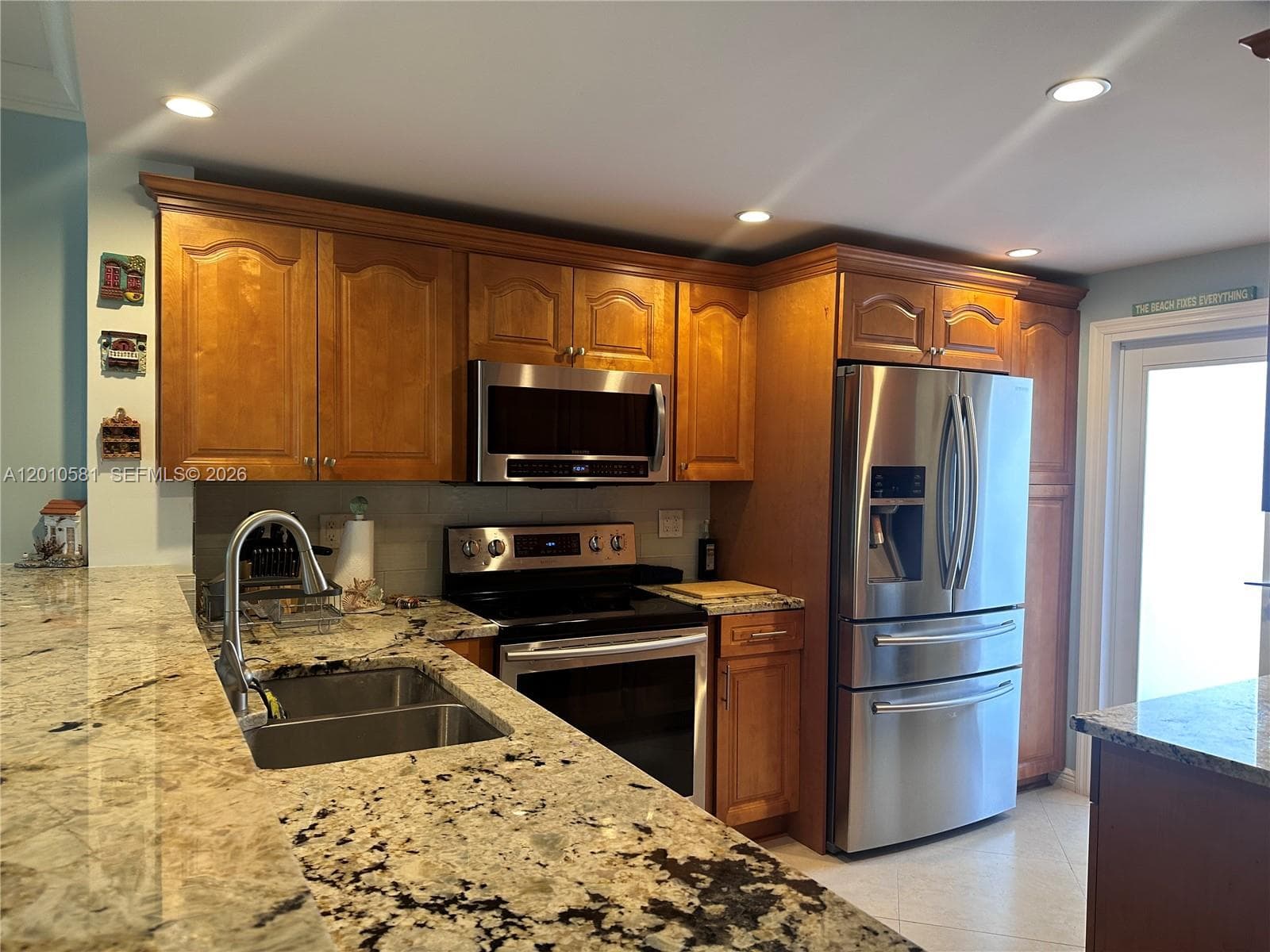 750 N Ocean Blvd 310 photo 4
