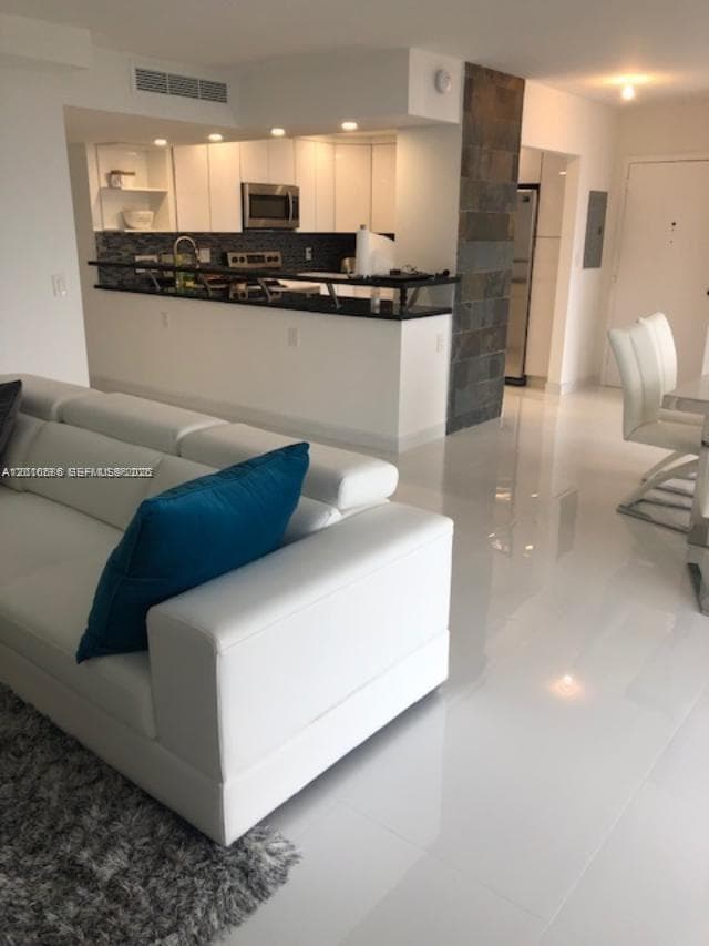 2030 S Ocean Dr 1706 photo 18
