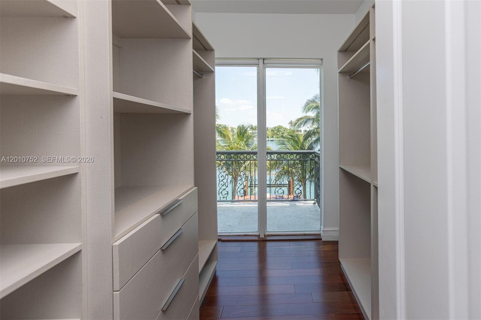 425 Shore Dr photo 20
