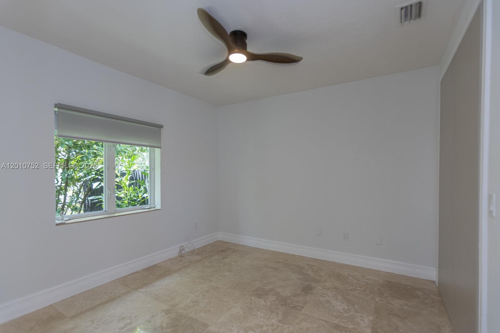 425 Shore Dr photo 24