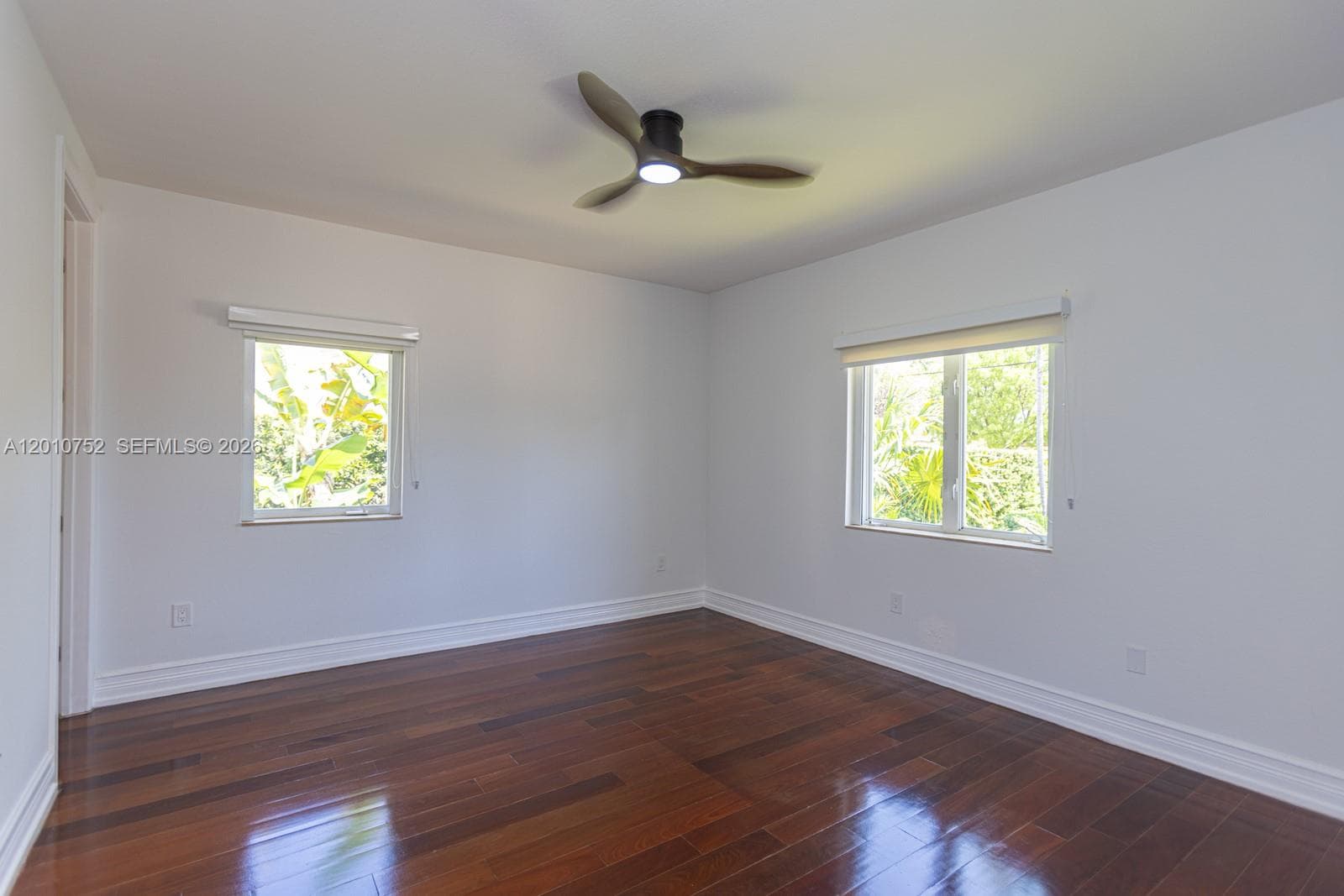 425 Shore Dr photo 21