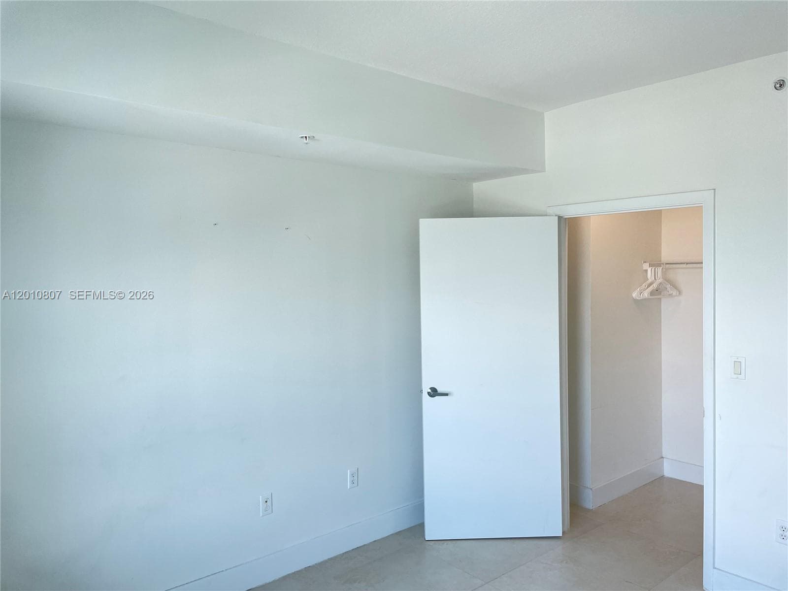 1900 N Bayshore Dr 3311 photo 7