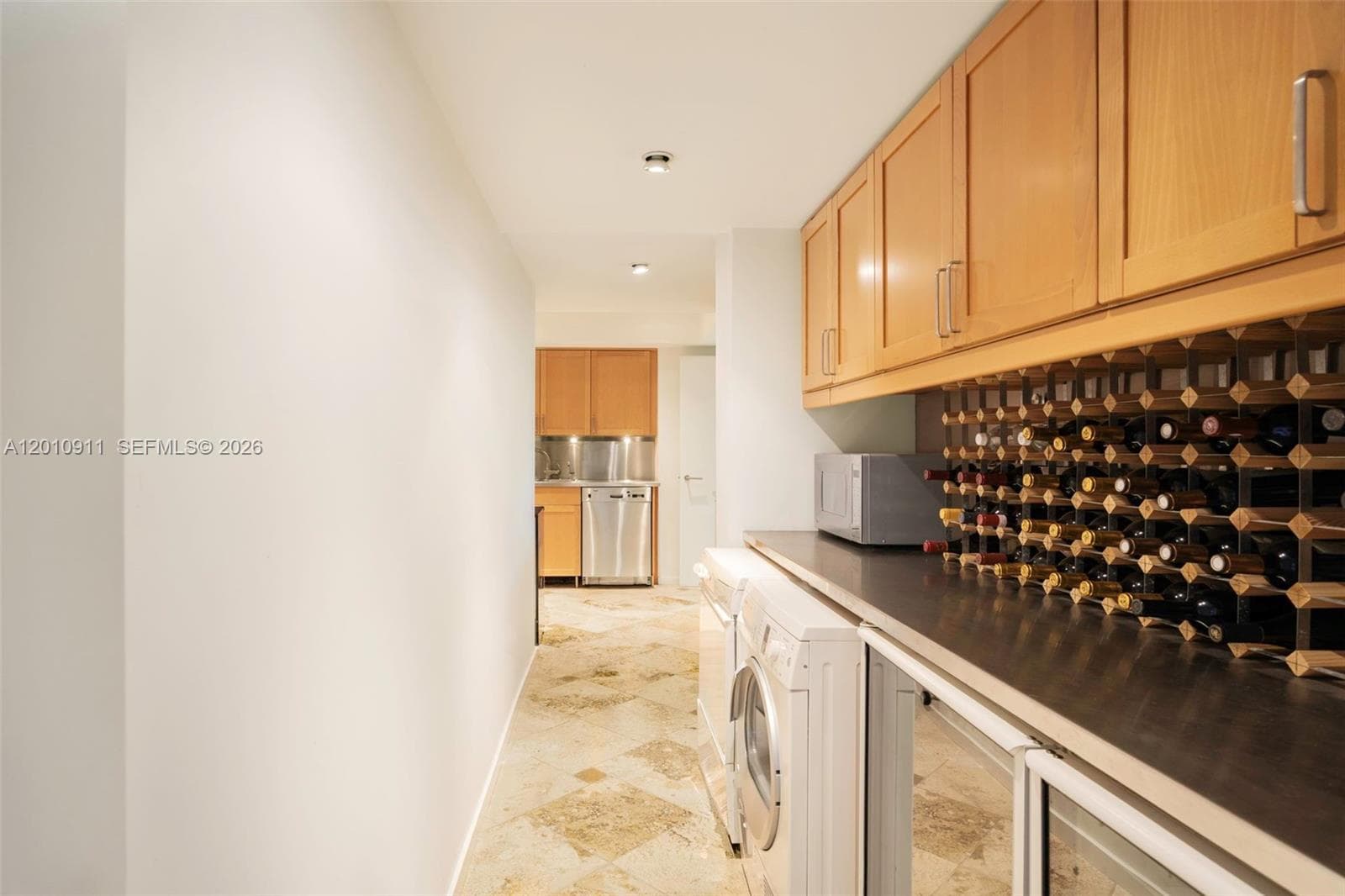 200 Ocean Lane Dr 401 photo 9
