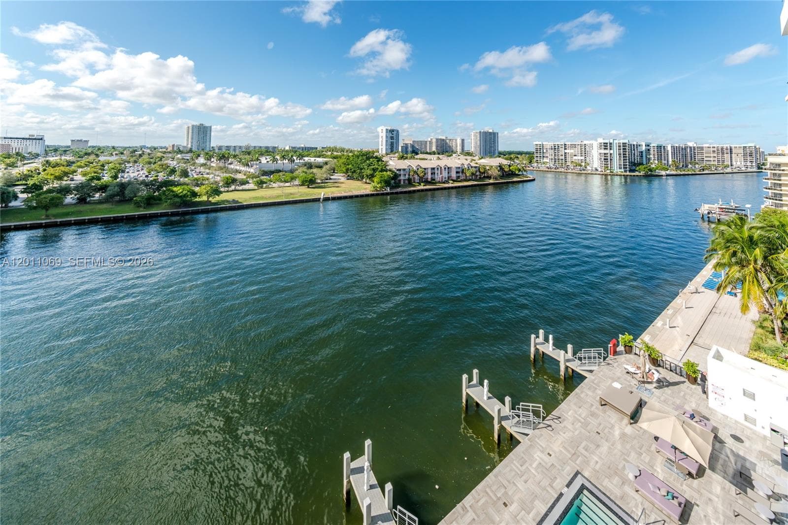 4010 Ocean Dr R908 photo 12