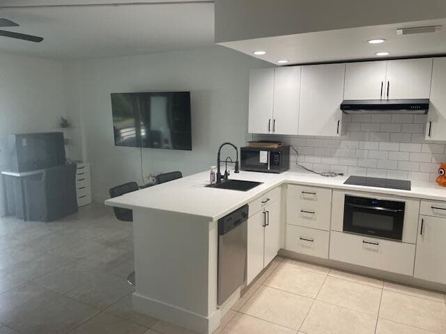 2900 NE 30th Street B2 photo 3
