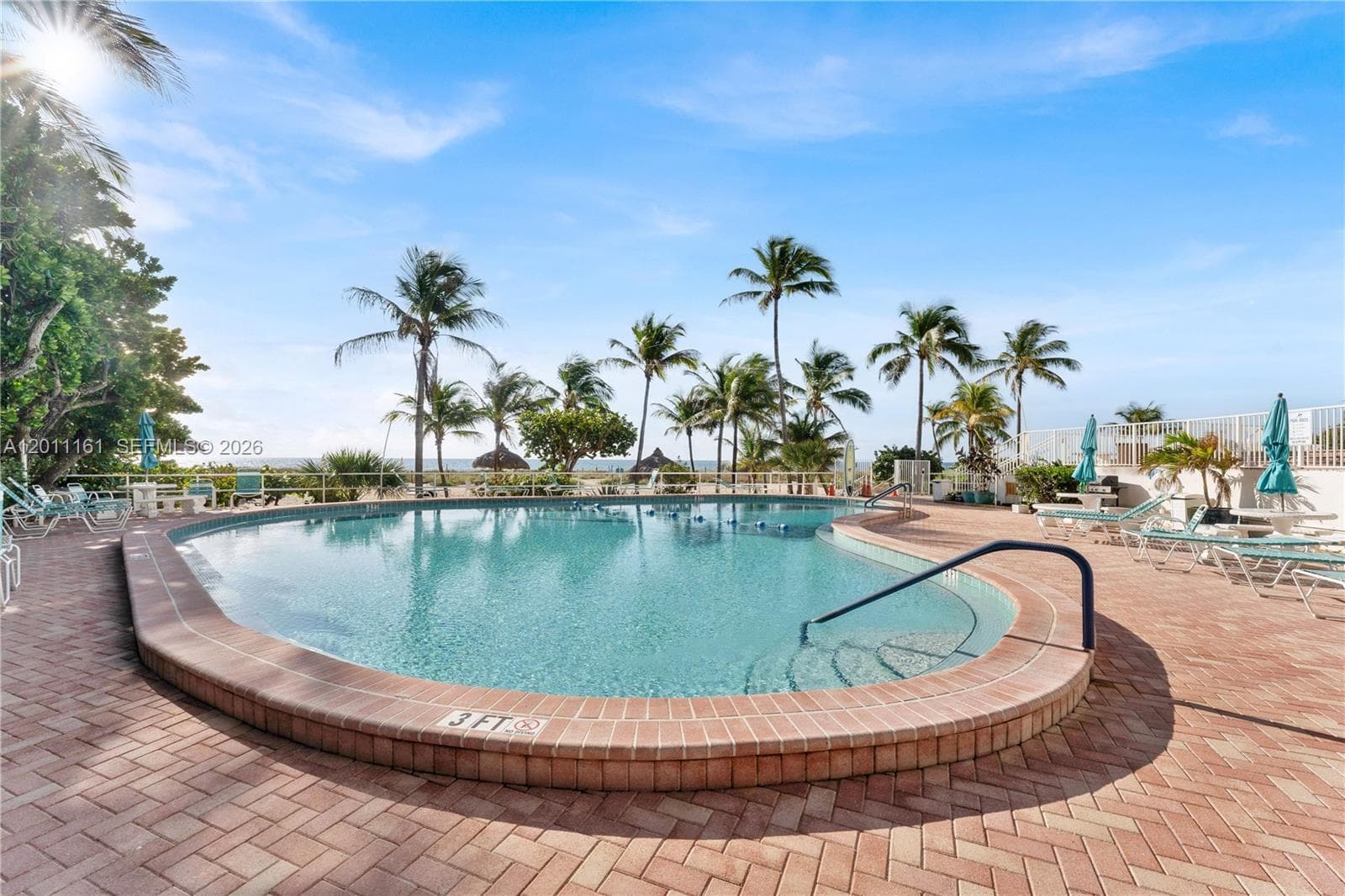 710 N Ocean Blvd 511 photo 24