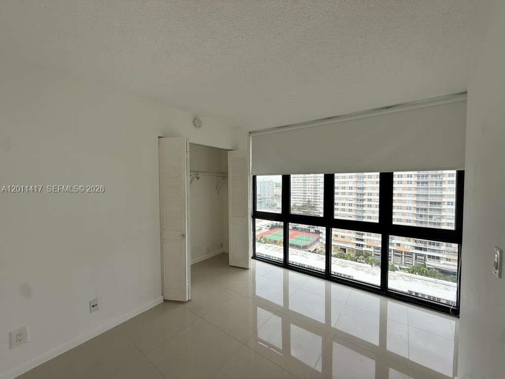 2049 S Ocean Dr 1504 photo 5