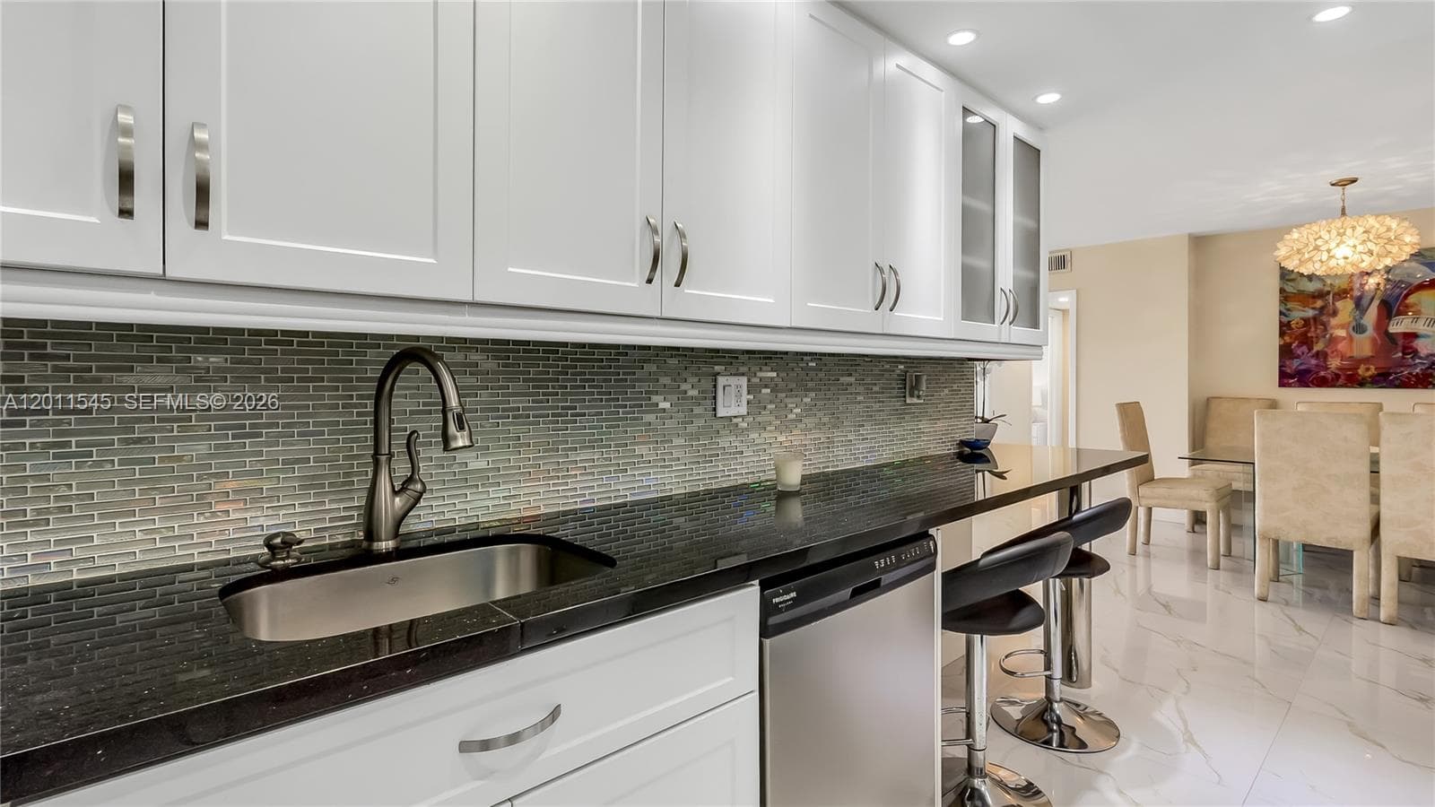 3140 S Ocean Dr (Avail Now- Nov 15, 2026) 2411 photo 15