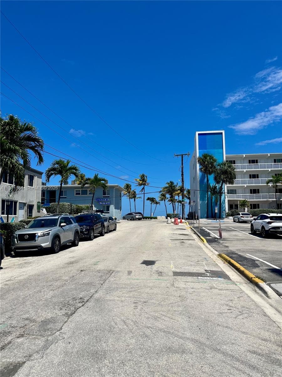 1801 S Ocean Dr 203 photo 7